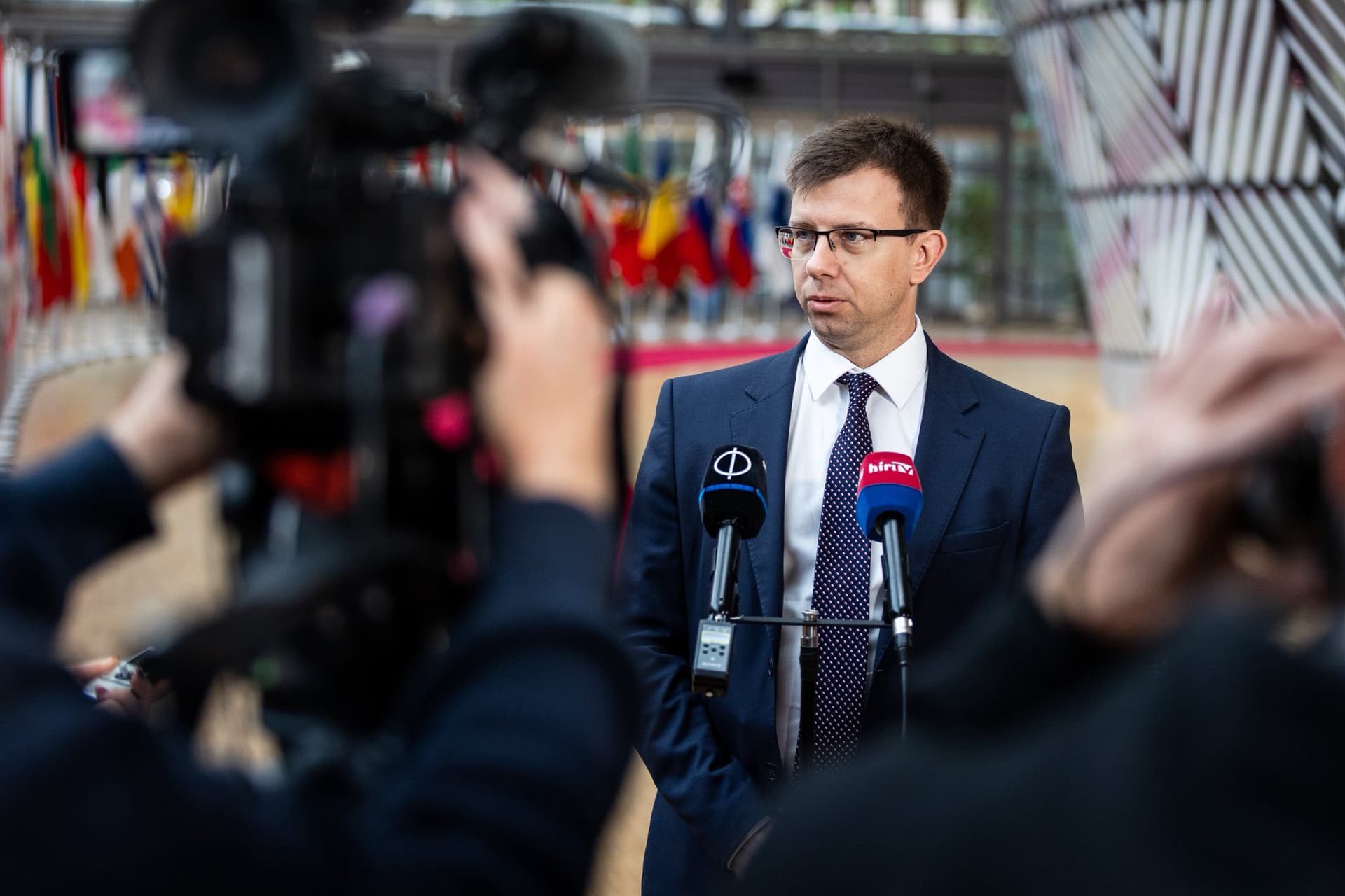 Politikai hisztériakeltés EU-módra