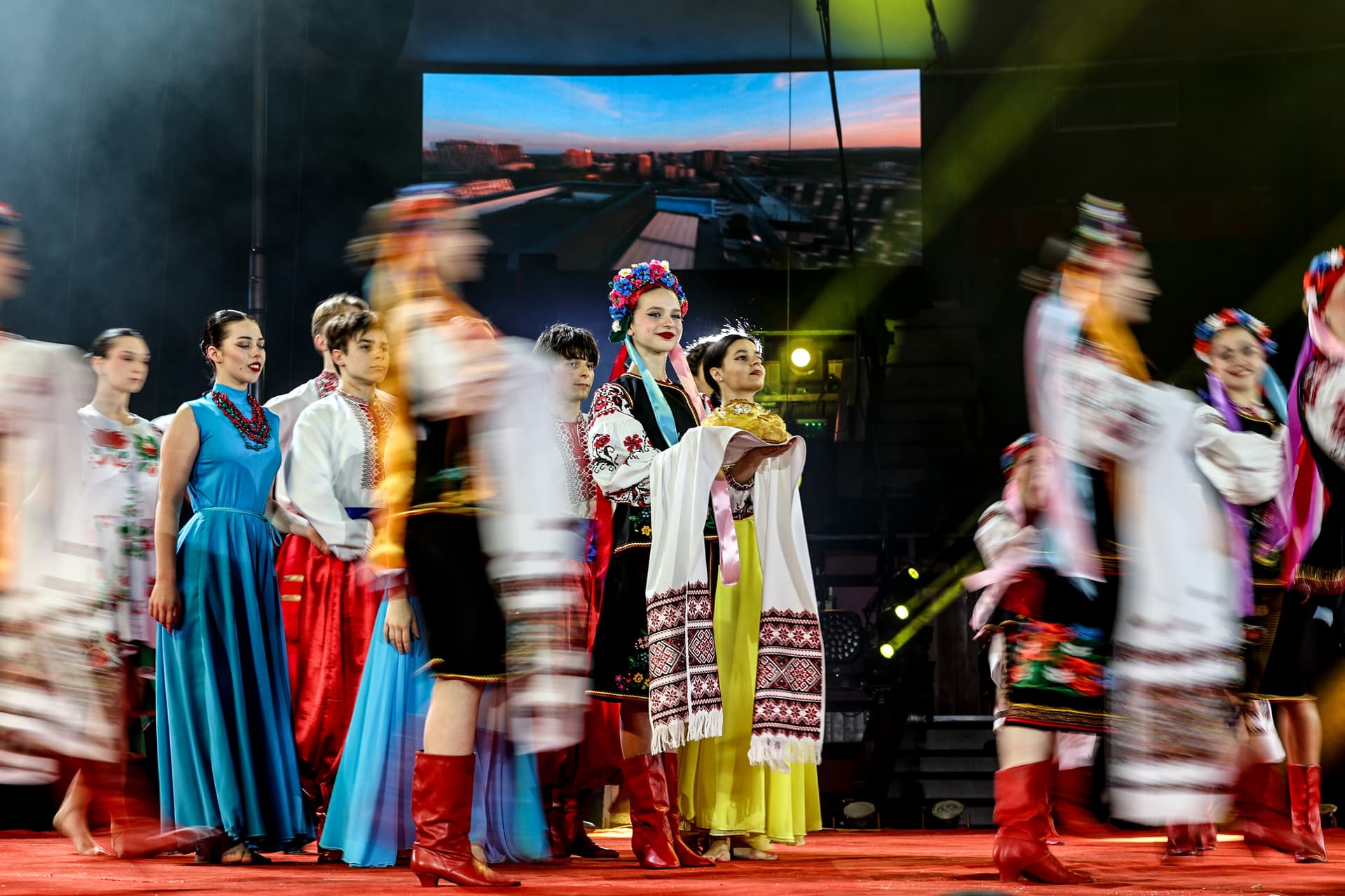 ReDance Ukraine – cirkuszi táncest és ukrán-magyar közösségi táncház a Fővárosi Nagycirkuszban