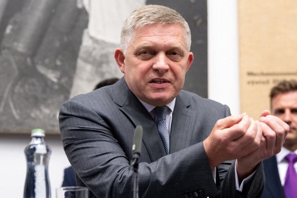 Fico a zászlajára tűzte a rezsicsökkentés témáját