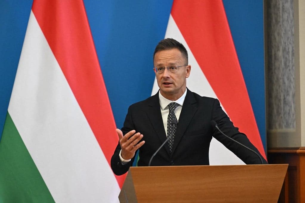 „A kormány nem fog engedni a brüsszeli nyomásnak”