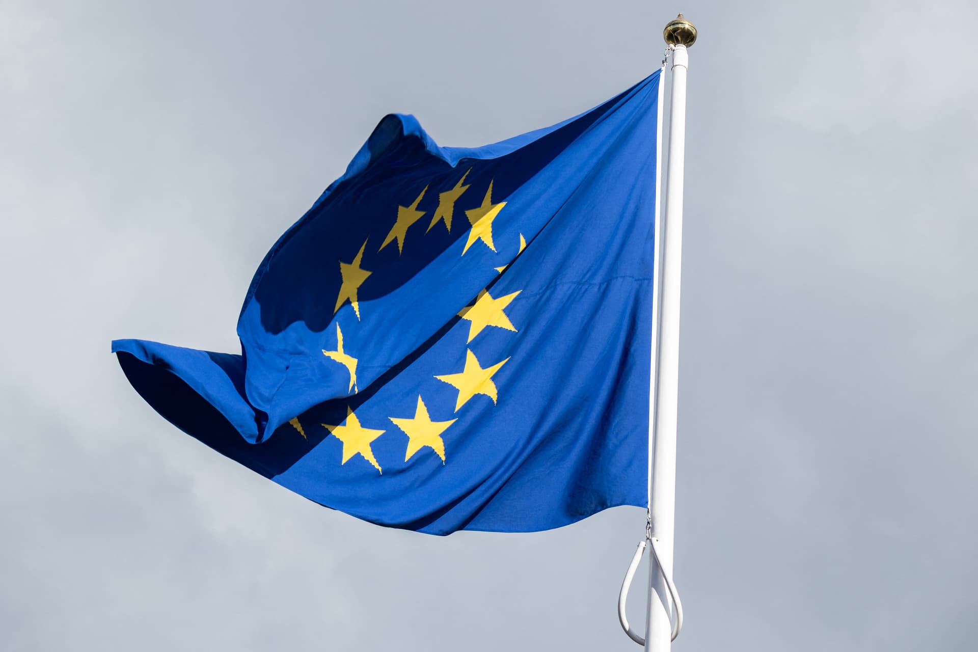 Európa a béke esetén is háborúra készül