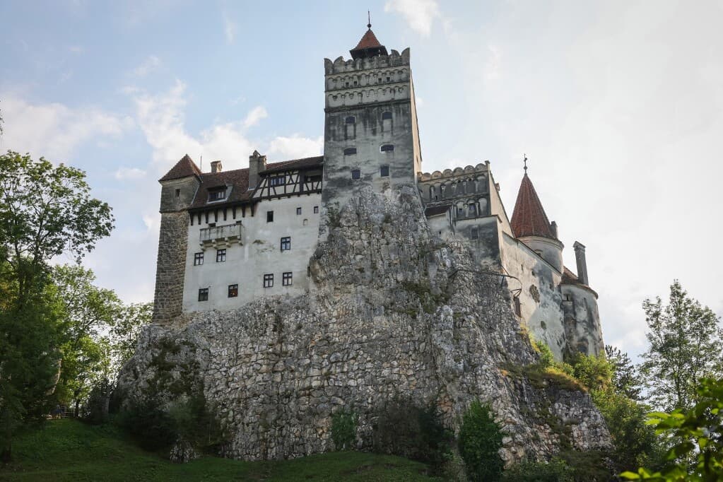 Nem csak legenda Drakula-kastélya?