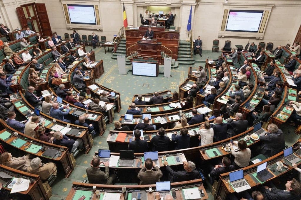 Az EU diplomatái szerint Brüsszel „lenyúlja” az orosz vagyon hasznát