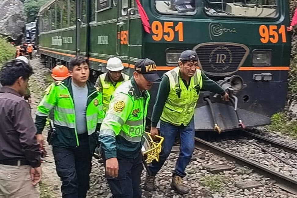 A perui Machu Picchu közelében összeütközött két turistavonat