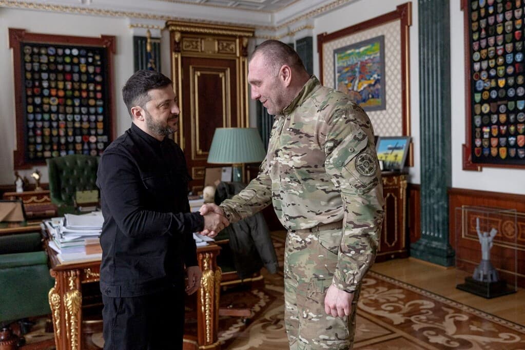 Miért váltotta le a titkosszolgálat főnökét Zelenszkij?