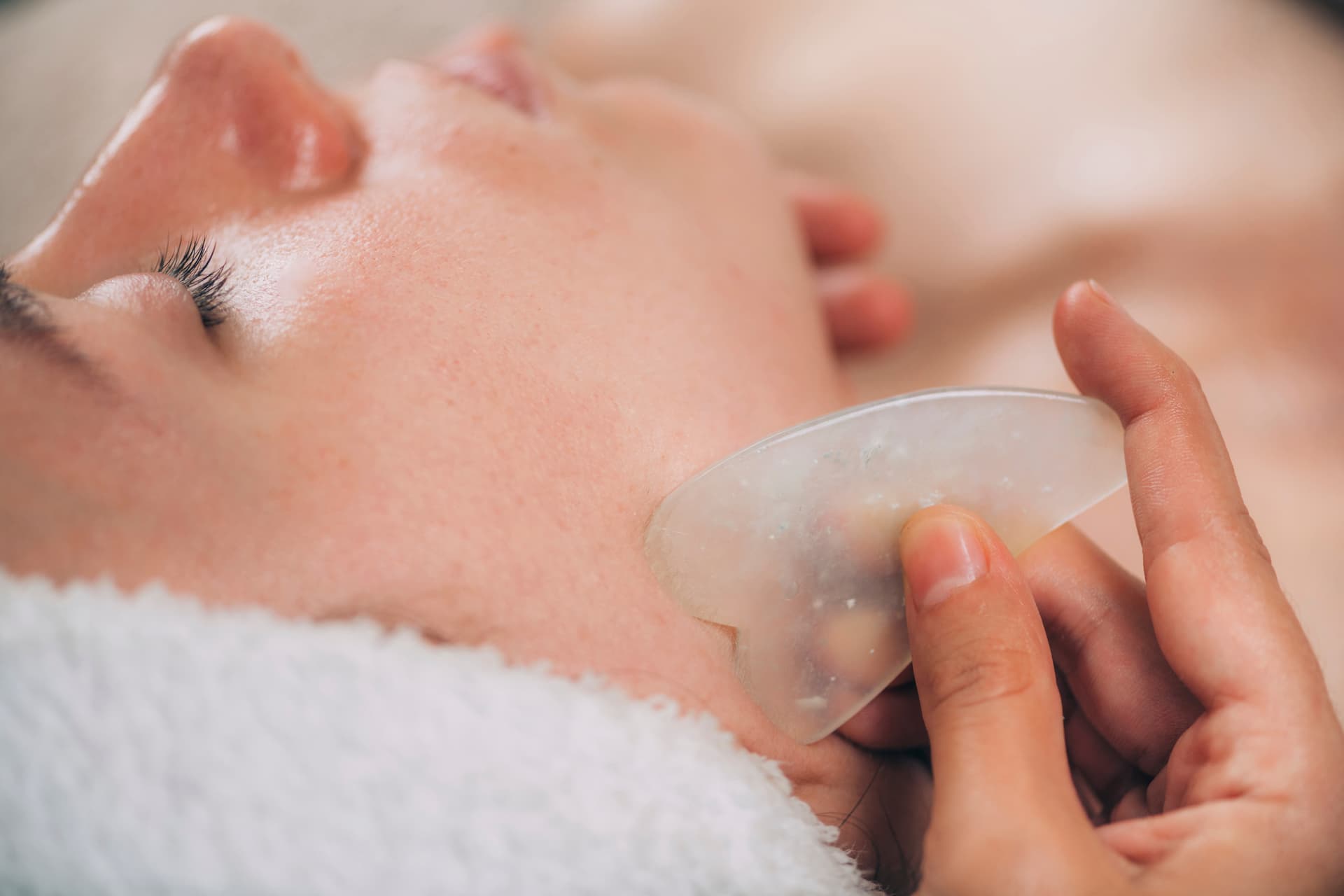 Hét hatékony tipp az állkapocsvonal formázásához