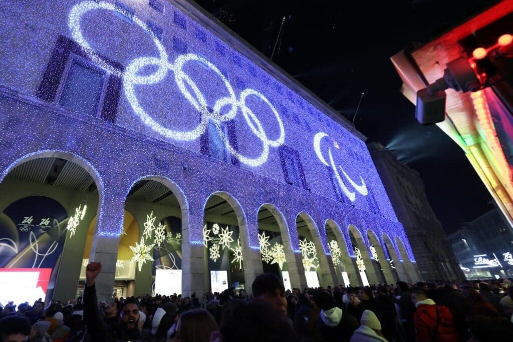 A téli olimpia hétfői programja