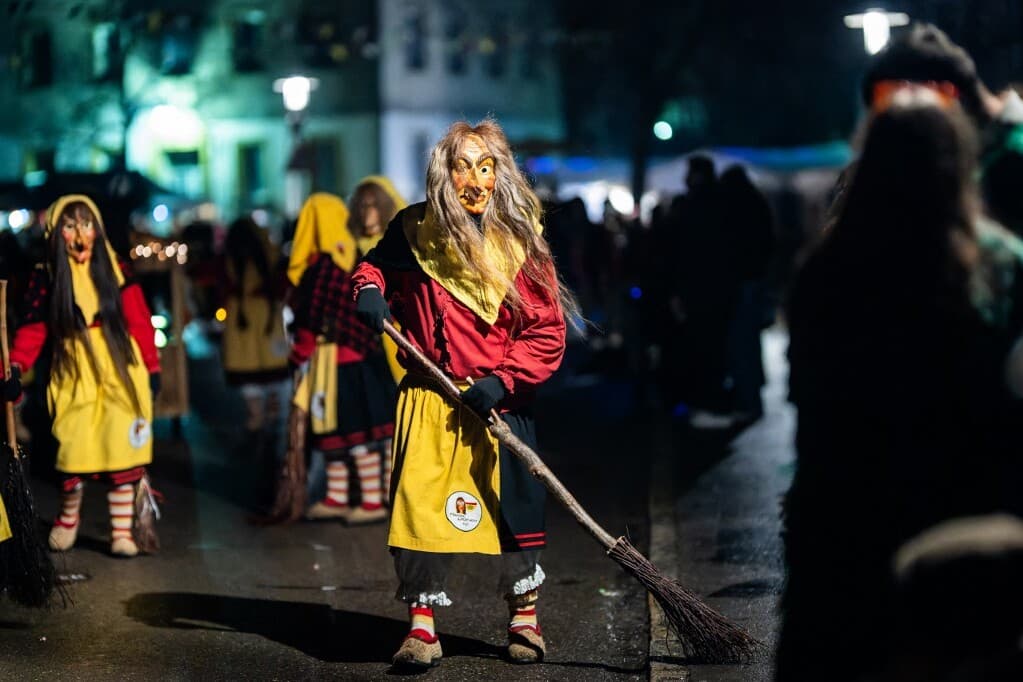 A „boszorkányokat” még mindig világszerte megölik