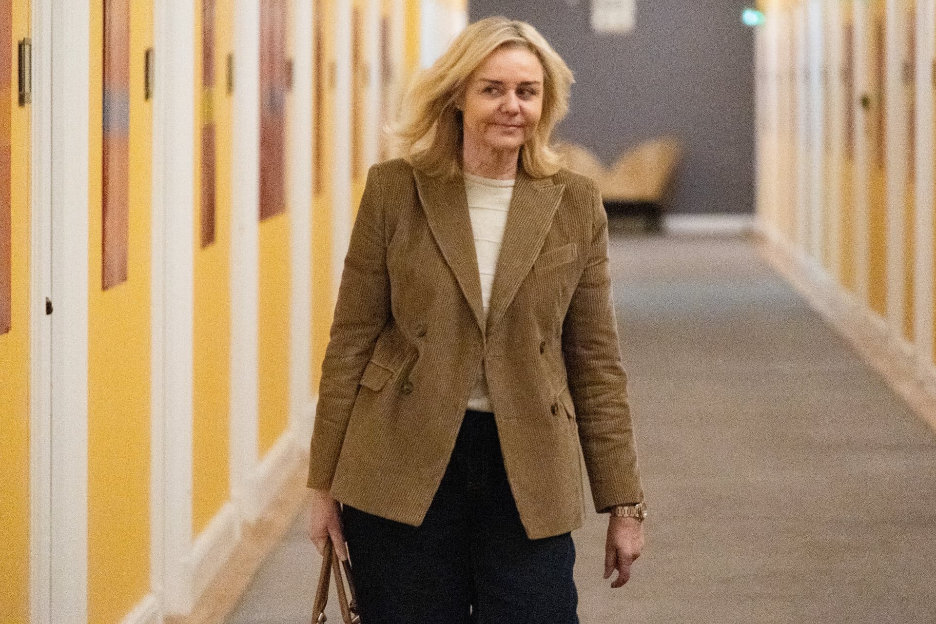 Belebukott az Epstein-ügybe a norvég nagykövet