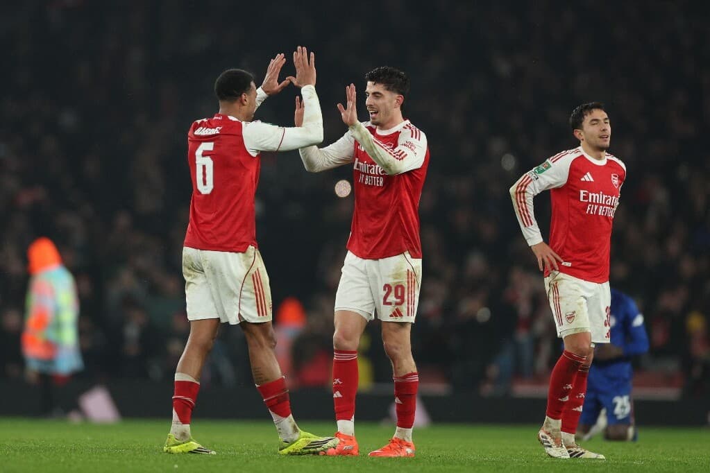 Angol Ligakupa: Kettős győzelemmel döntős az Arsenal