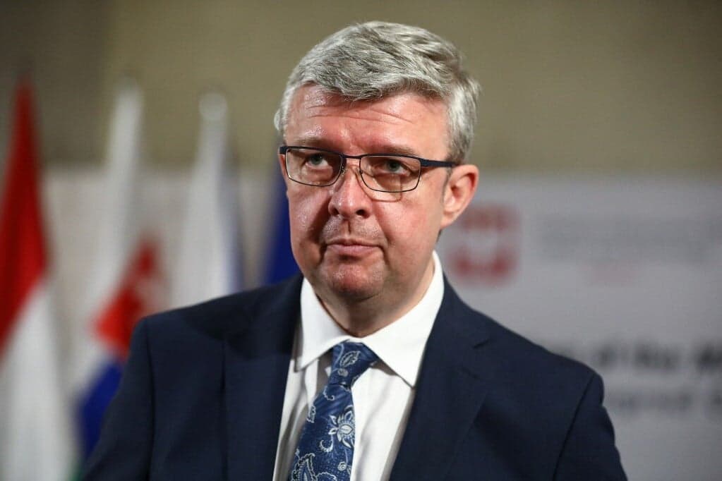 Prága állna a Barátság-vezetéket vizsgáló bizottság élére