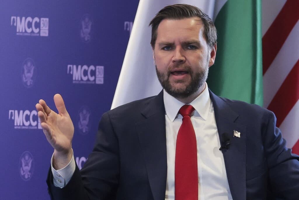 Irán akár többszázmilliárd dolláros újjáépítési alaphoz is hozzáférhet