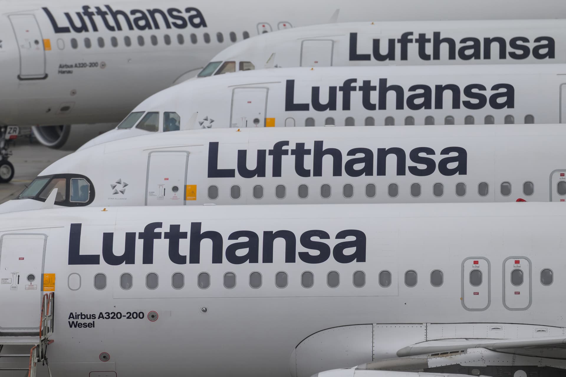 Több száz járatot töröltek, ismét sztrájkolnak a Lufthansa pilótái