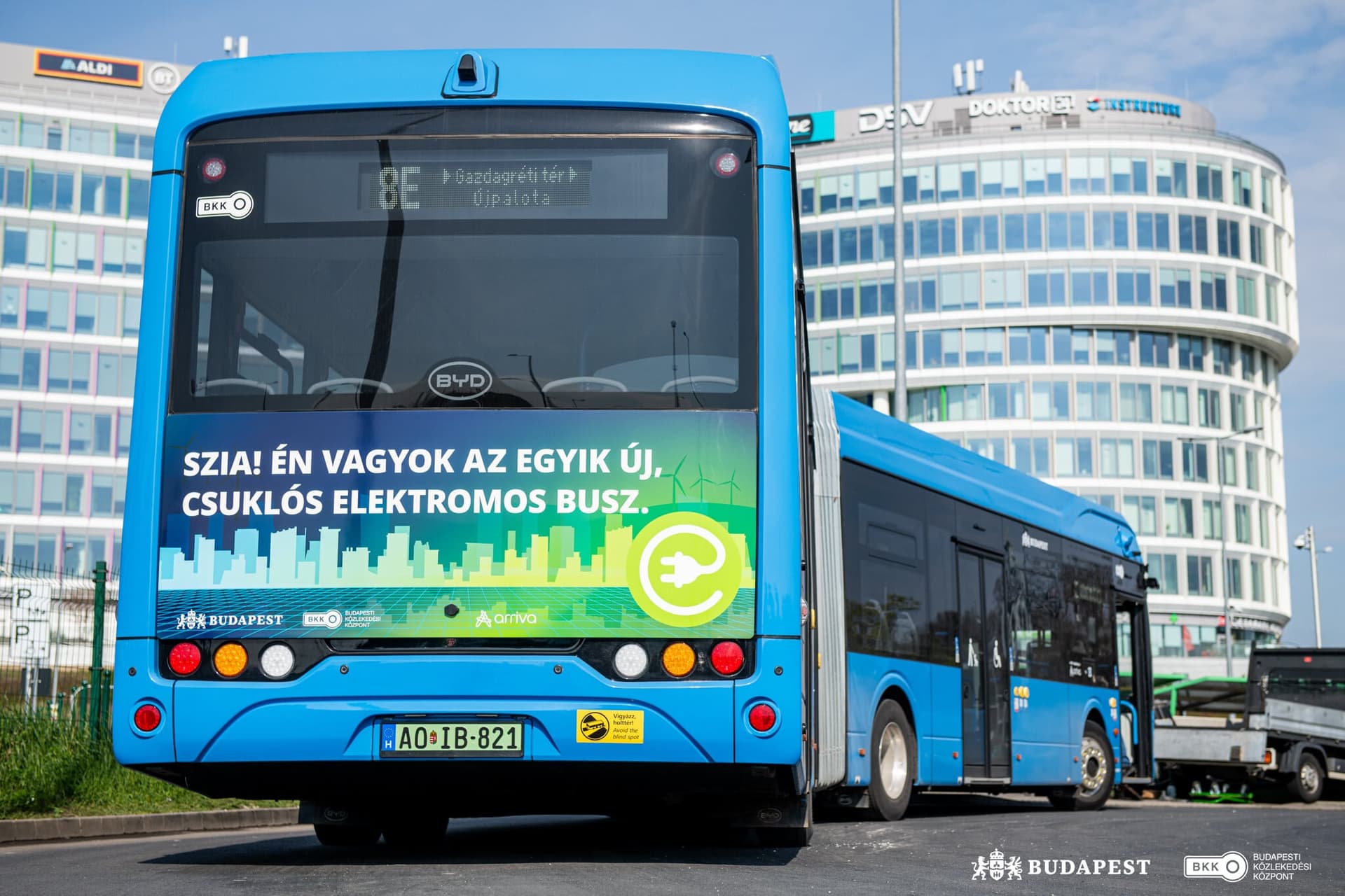Újabb elektromos buszok állnak forgalomba a fővárosban május 1-jén