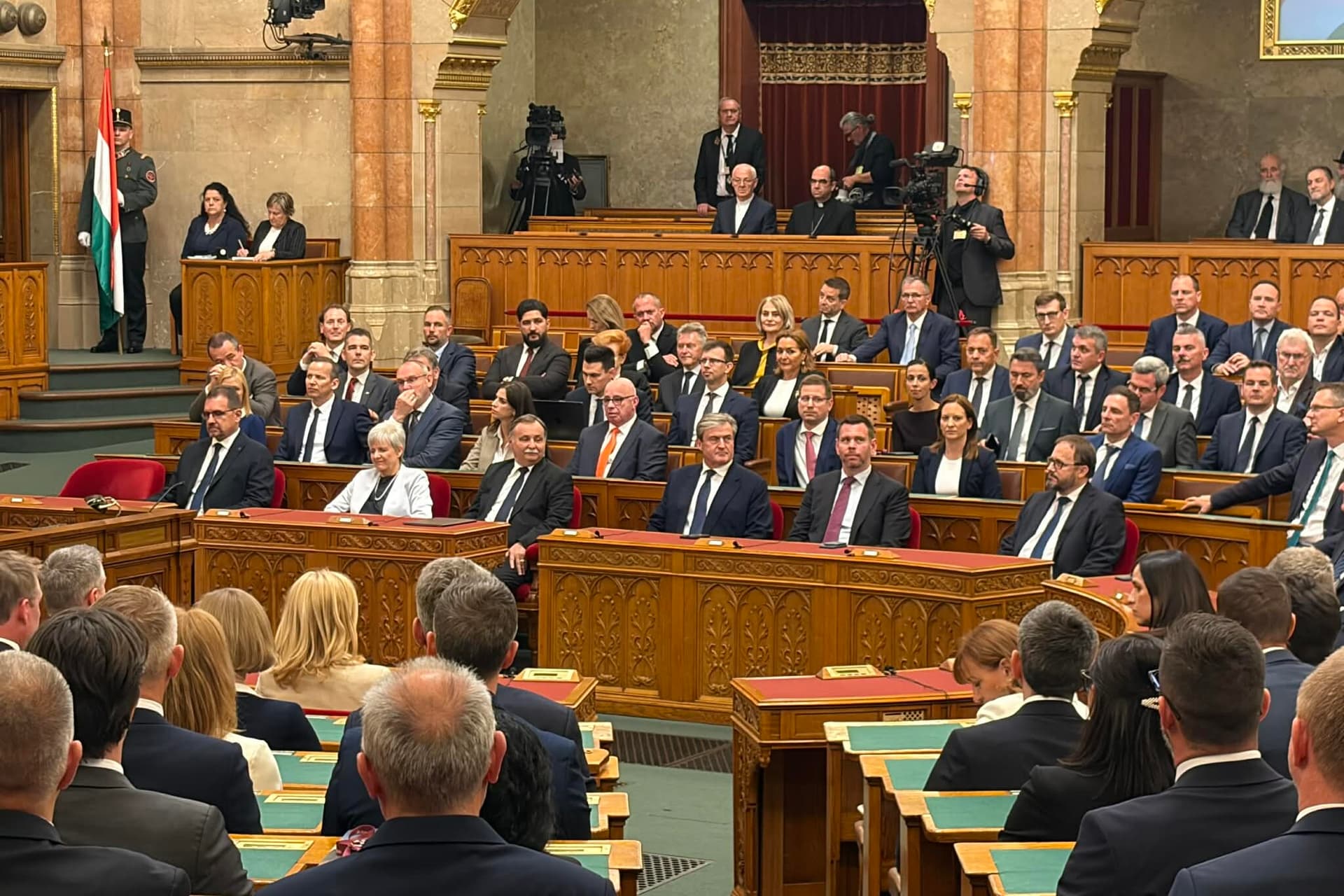 vitézy dávid kapitány istván miniszterek eskütétele