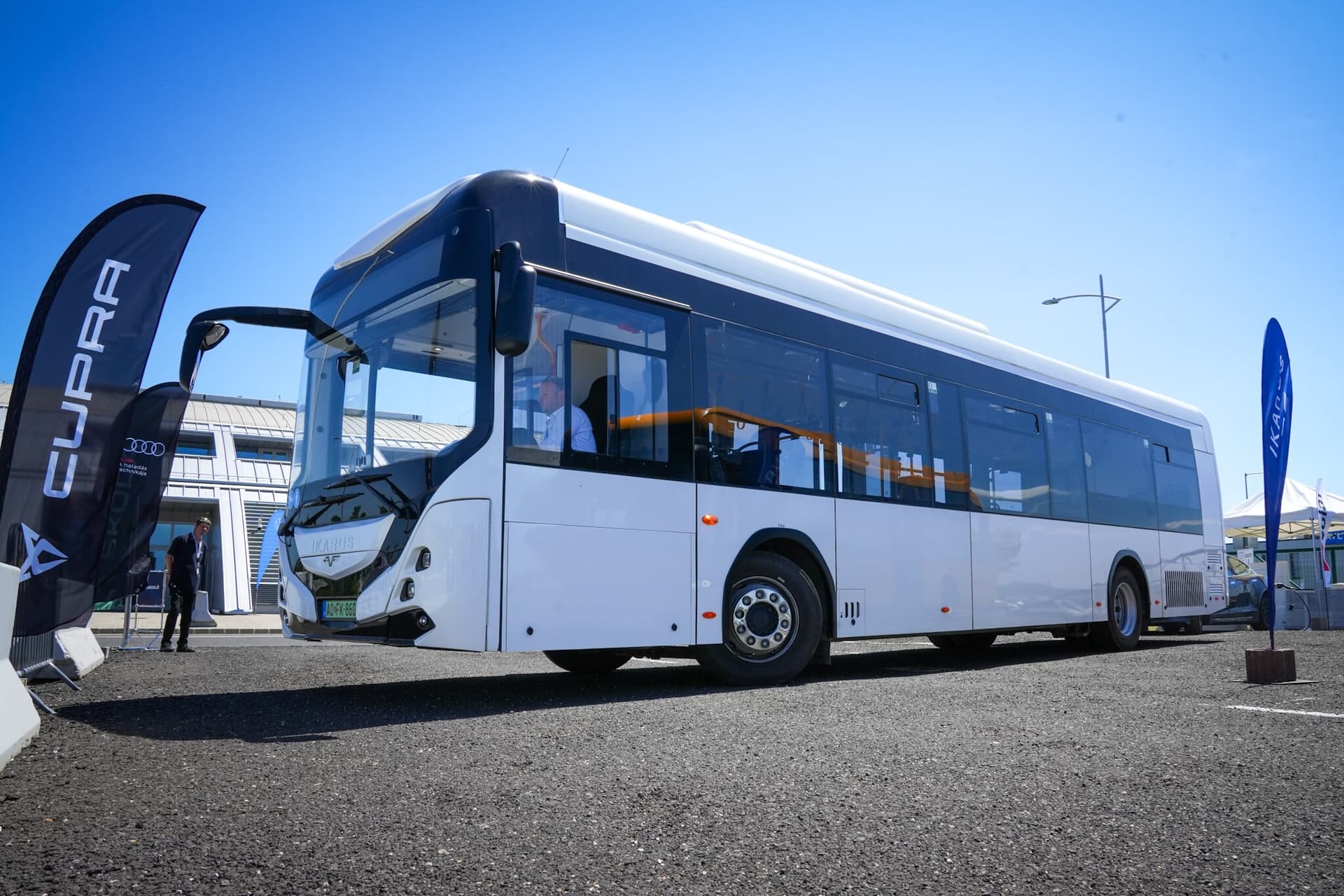 ikarus