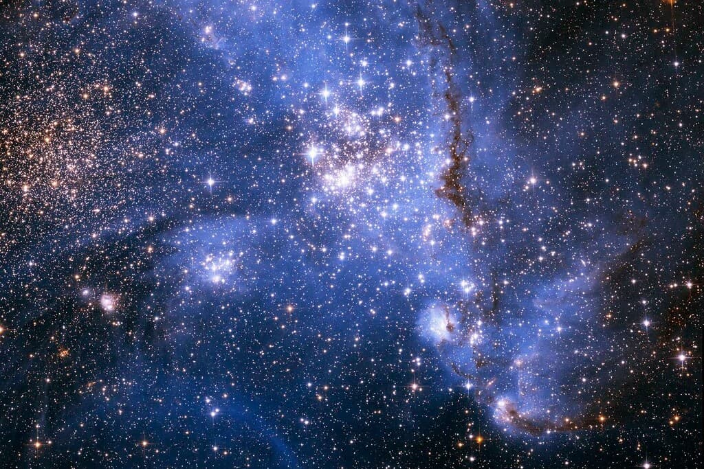 A „sötét galaxis”, amelyben alig vannak csillagok