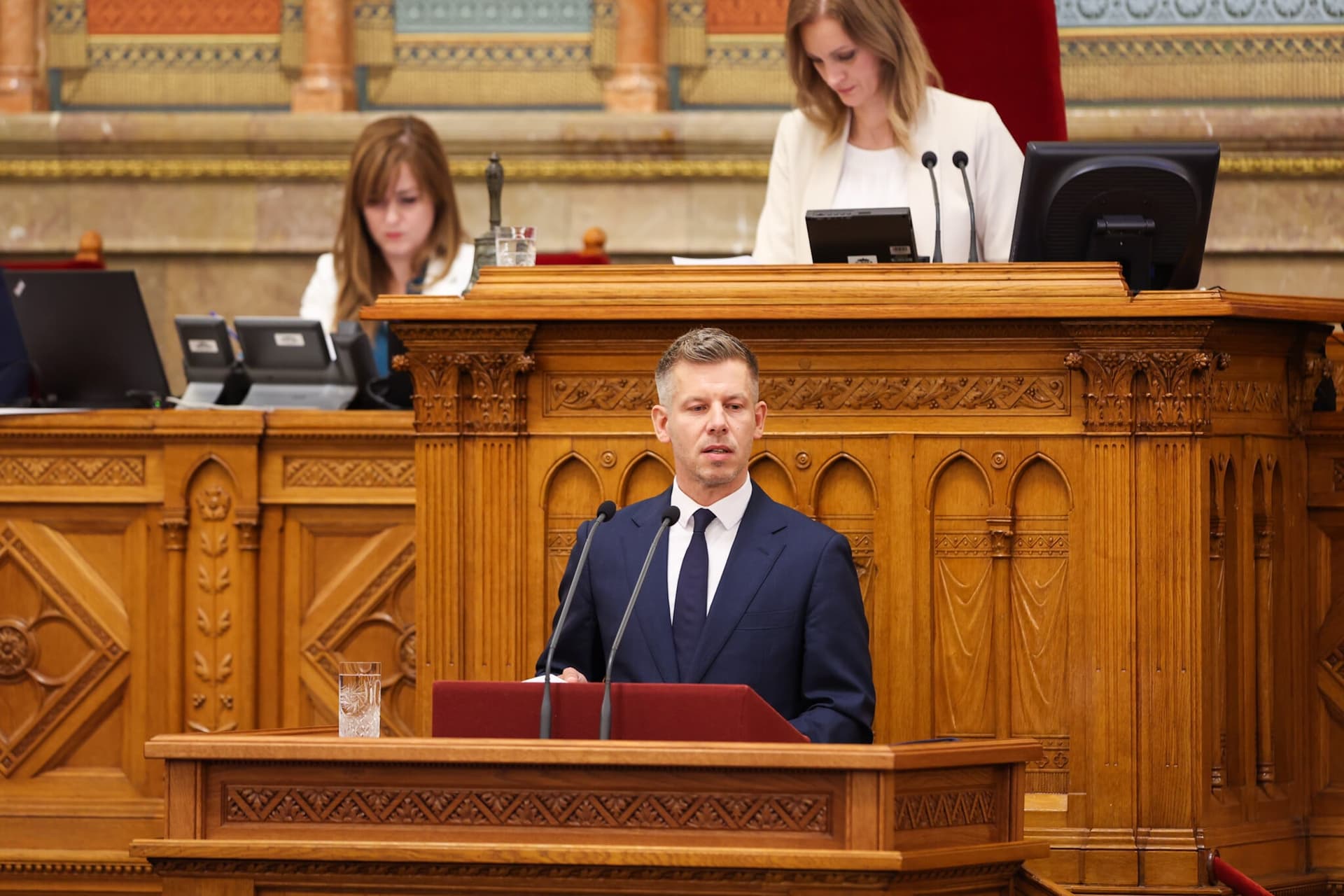 Napirend előtt szólal fel a miniszterelnök