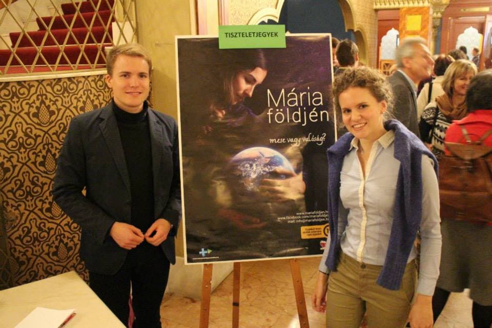 Mária földjén film