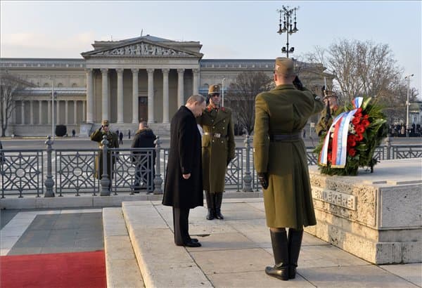Putyin Budapesten