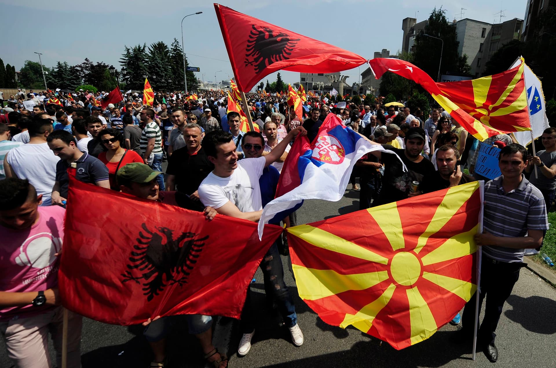 macedón tüntetés