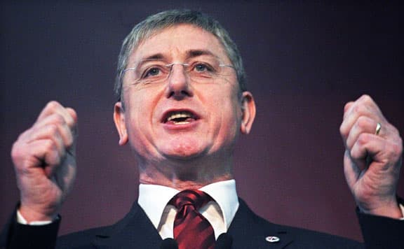 Hollik: Ma is az a Gyurcsány vezeti a baloldalt, aki szemeket lövetett ki