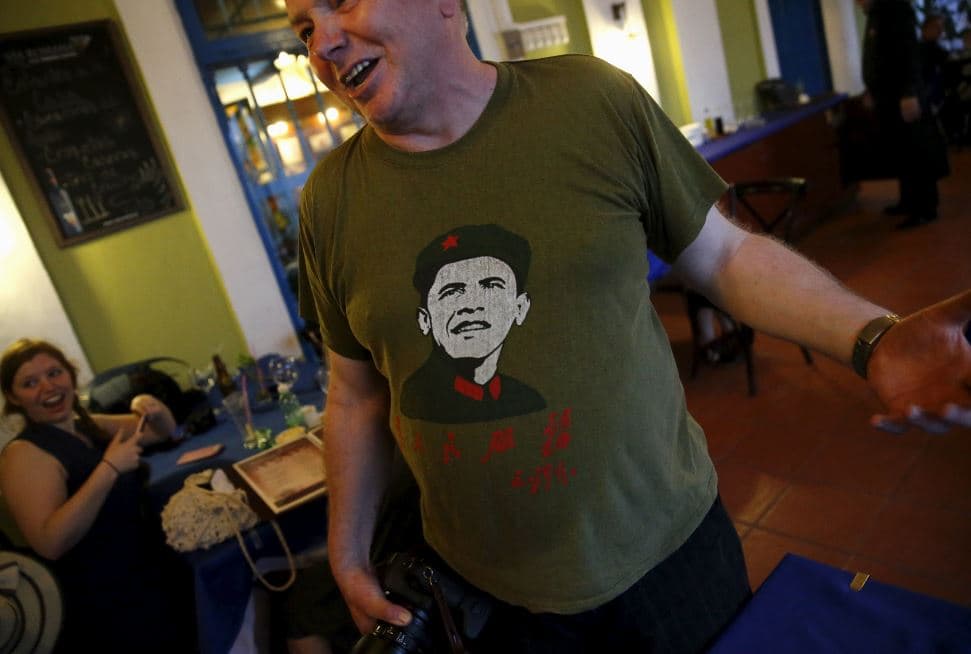 OBAMA KUBÁBAN