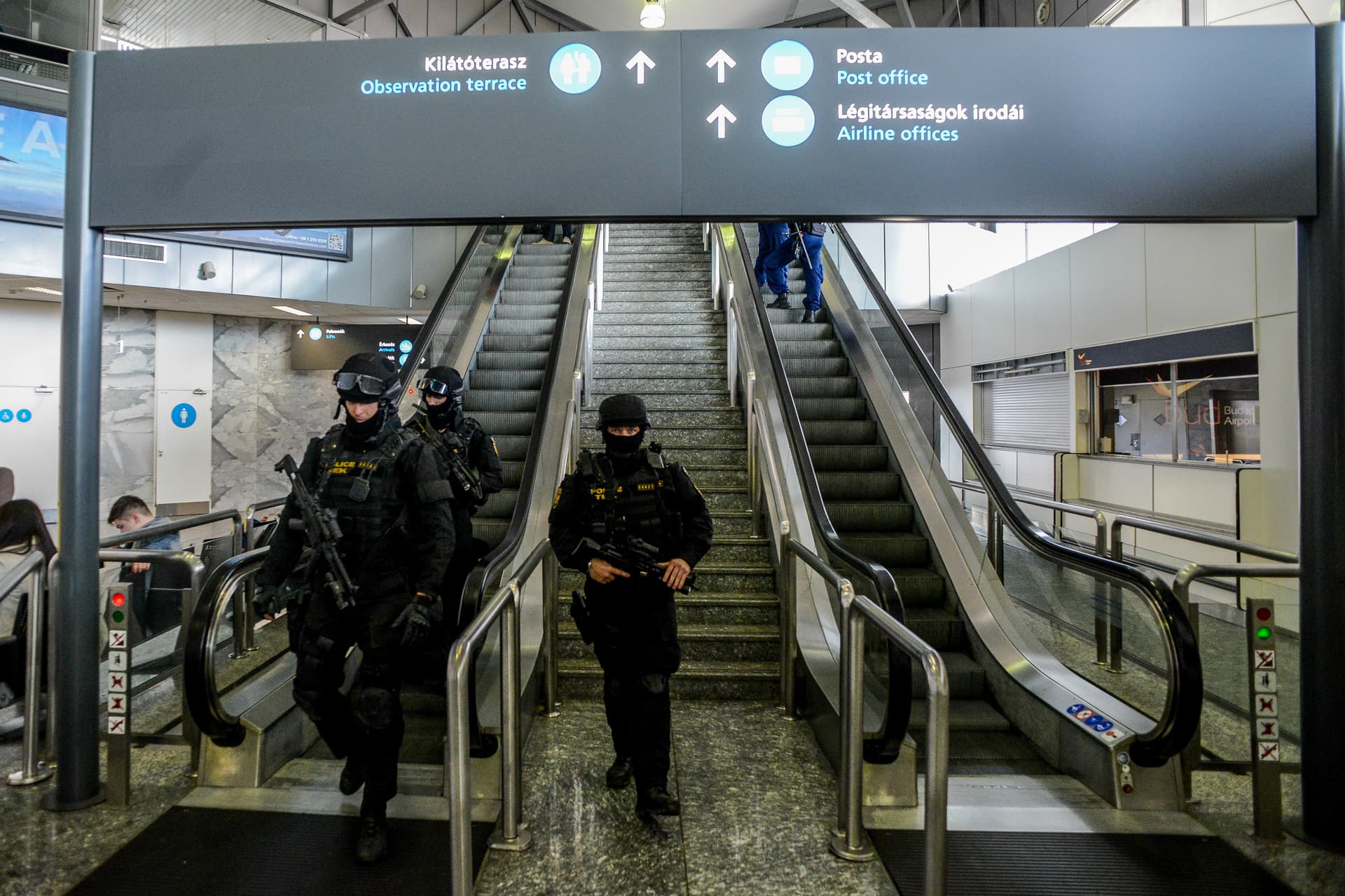 TEK Parlament és repülőtér