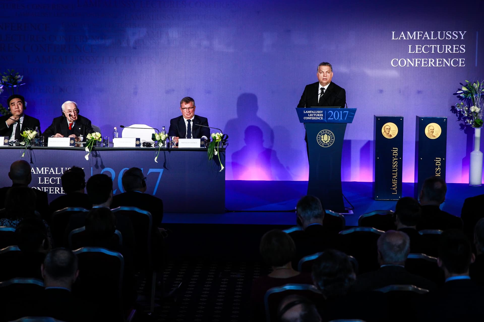 Lámfalussy konferencia MH fotók