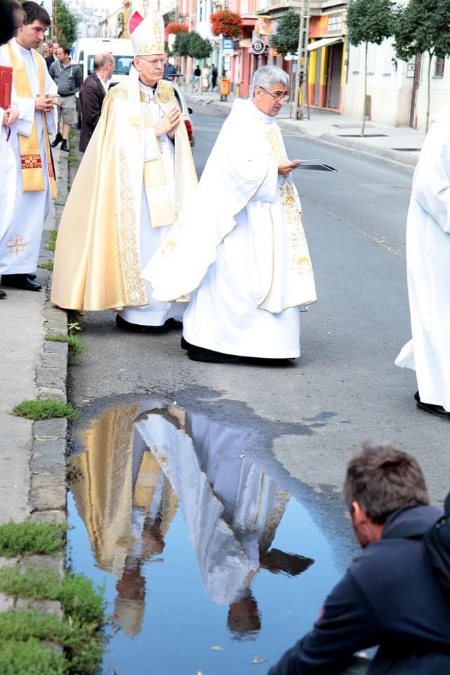 Plébánia avató