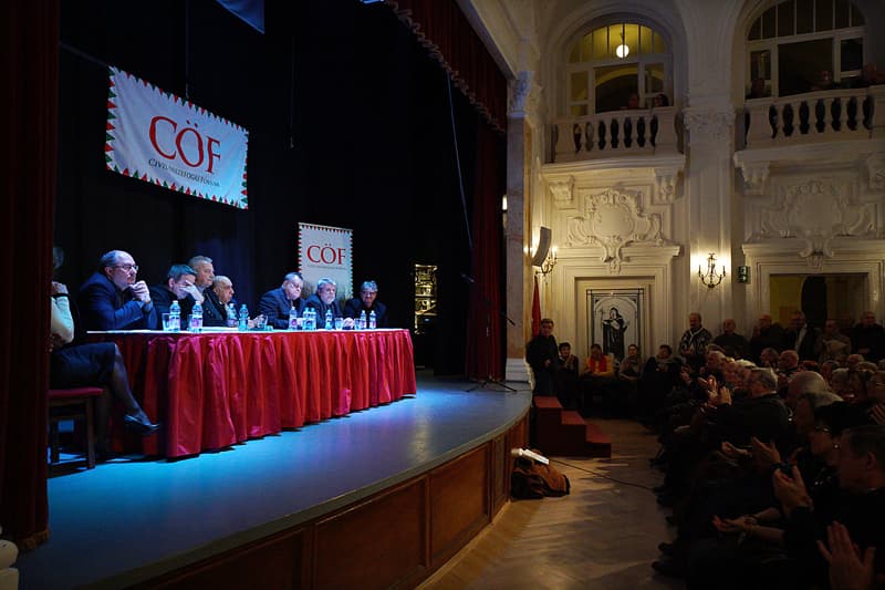 CÖF-évforduló