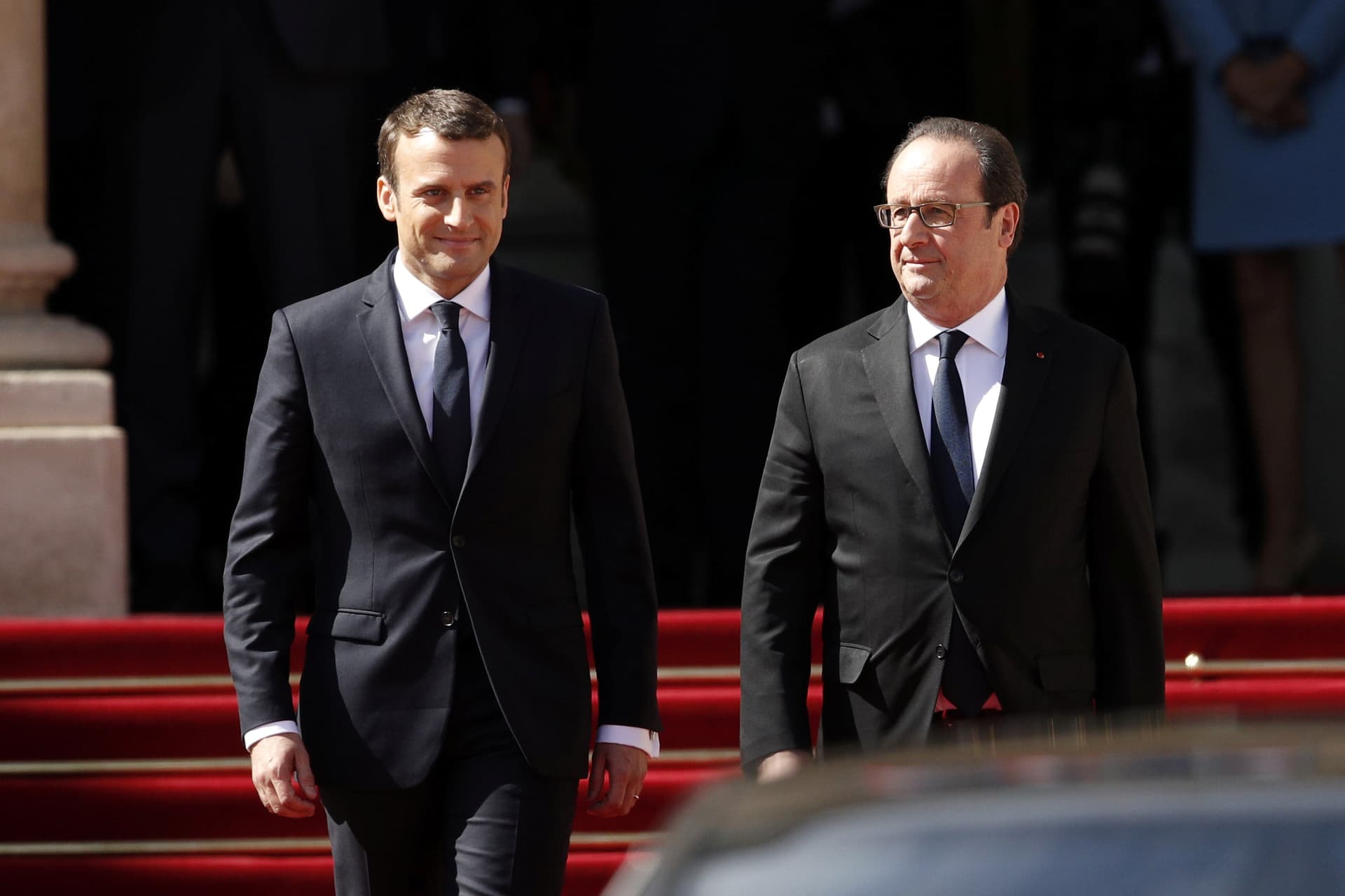 Macron beiktatás