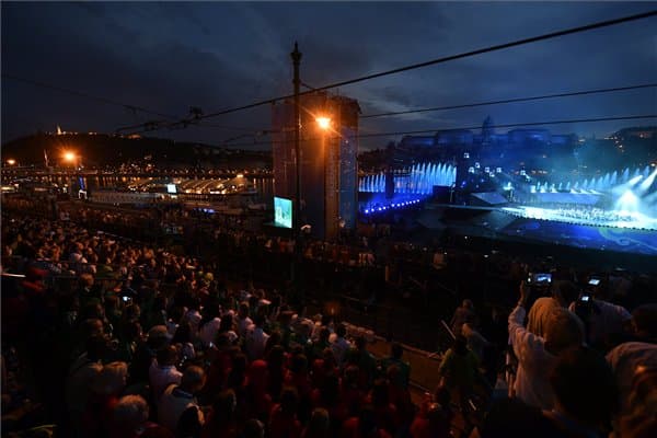 FINA megnyitó-mti