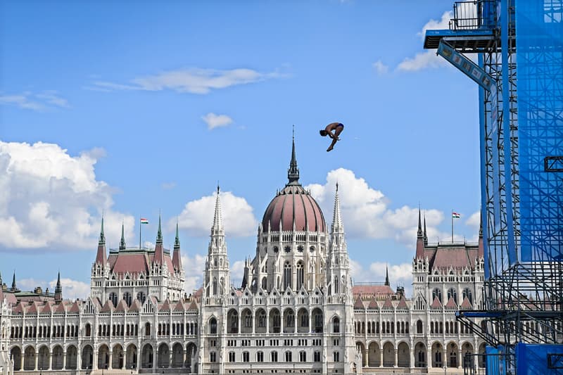 óriás toronyugrás péntek