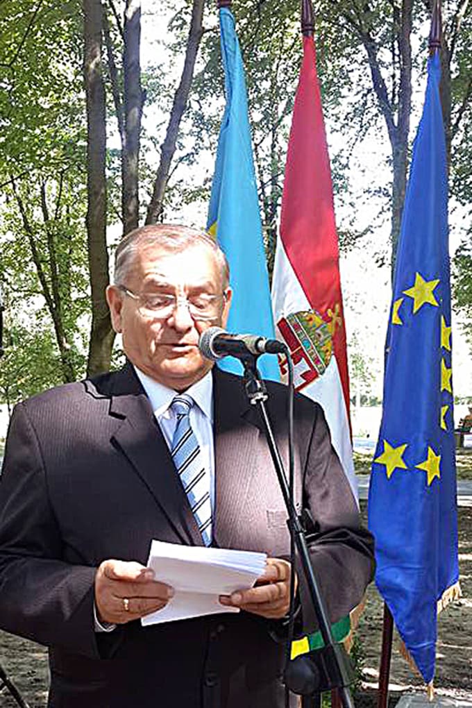 petőfi szobor
