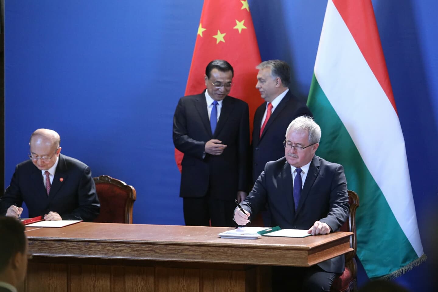 Orbán kínai miniszterelnök