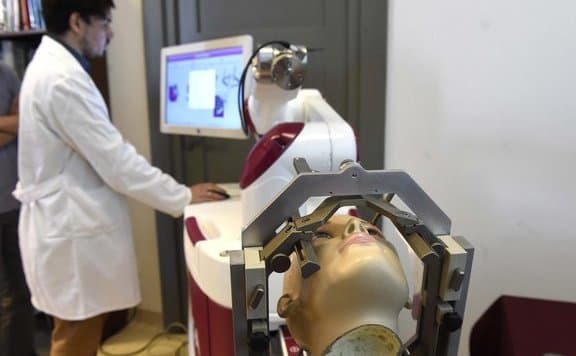 Élő sejtekből építettek robotot amerikai kutatók