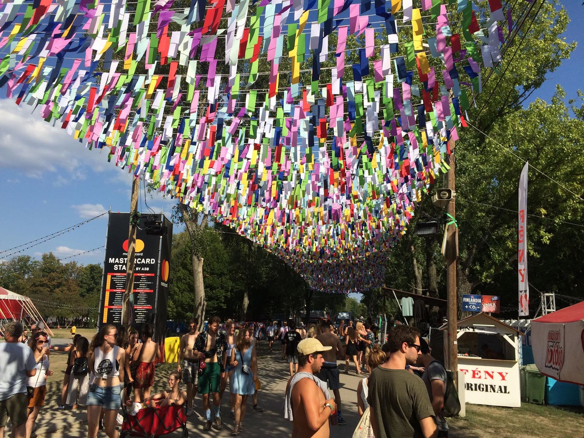 Sziget  2. nap, második felvonás