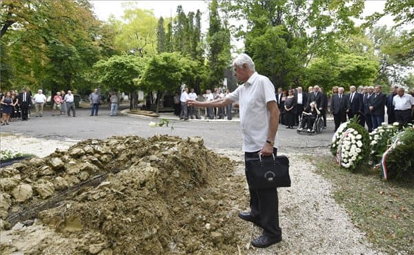 Szepesi György temetése