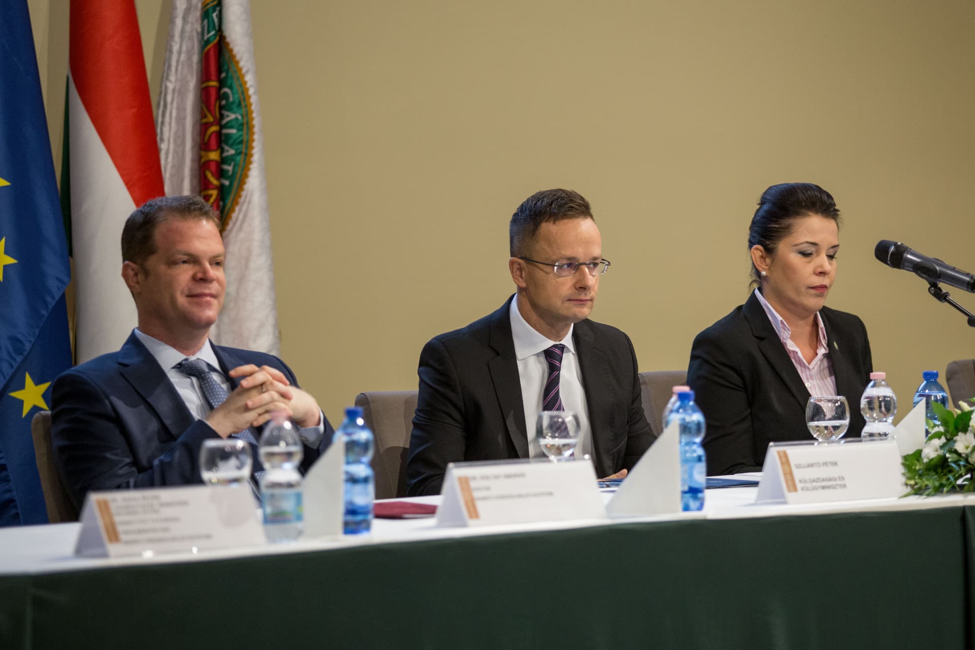 Szijjártó Gruevszki sajtáj nagy