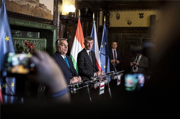 Orbán Prága