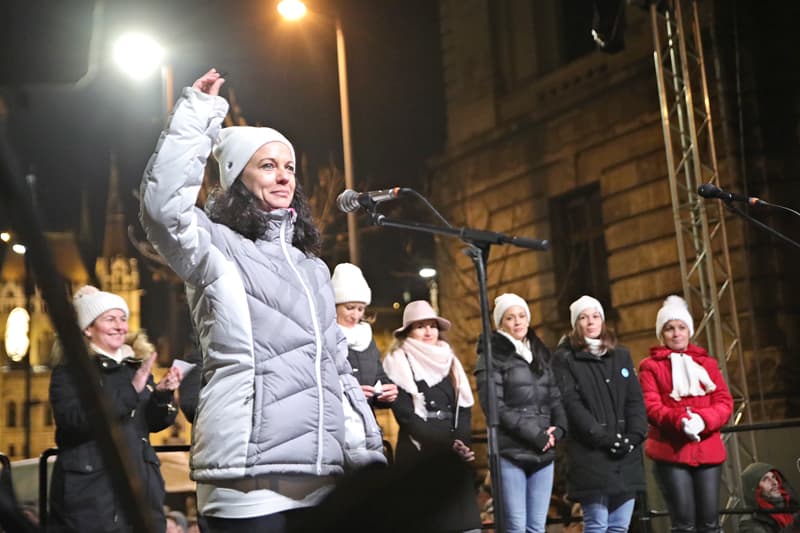 Vasárnapi tüntetés Ficsor Márton képei