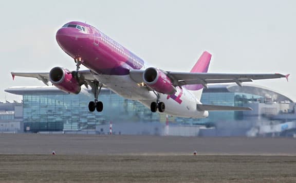 Fogyasztóvédelmi bírságot kapott a Wizz Air