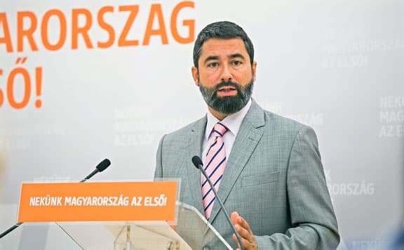 Hidvéghi Balázs: Gyurcsányék Magyarország védelmét akarják gyengíteni