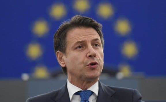 Conte: Salvini és Di Maio döntsön, akarják-e folytatni a közös kormányzást