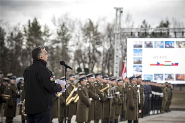 Orbán Varsó