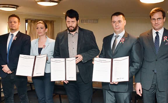 A CDI elítélte a baloldali, liberális pártok összefogását a szélsőjobboldallal