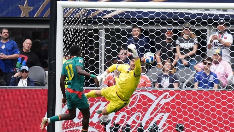 Fordított és hosszabbításos dráma után Belgium a legjobb 16 között