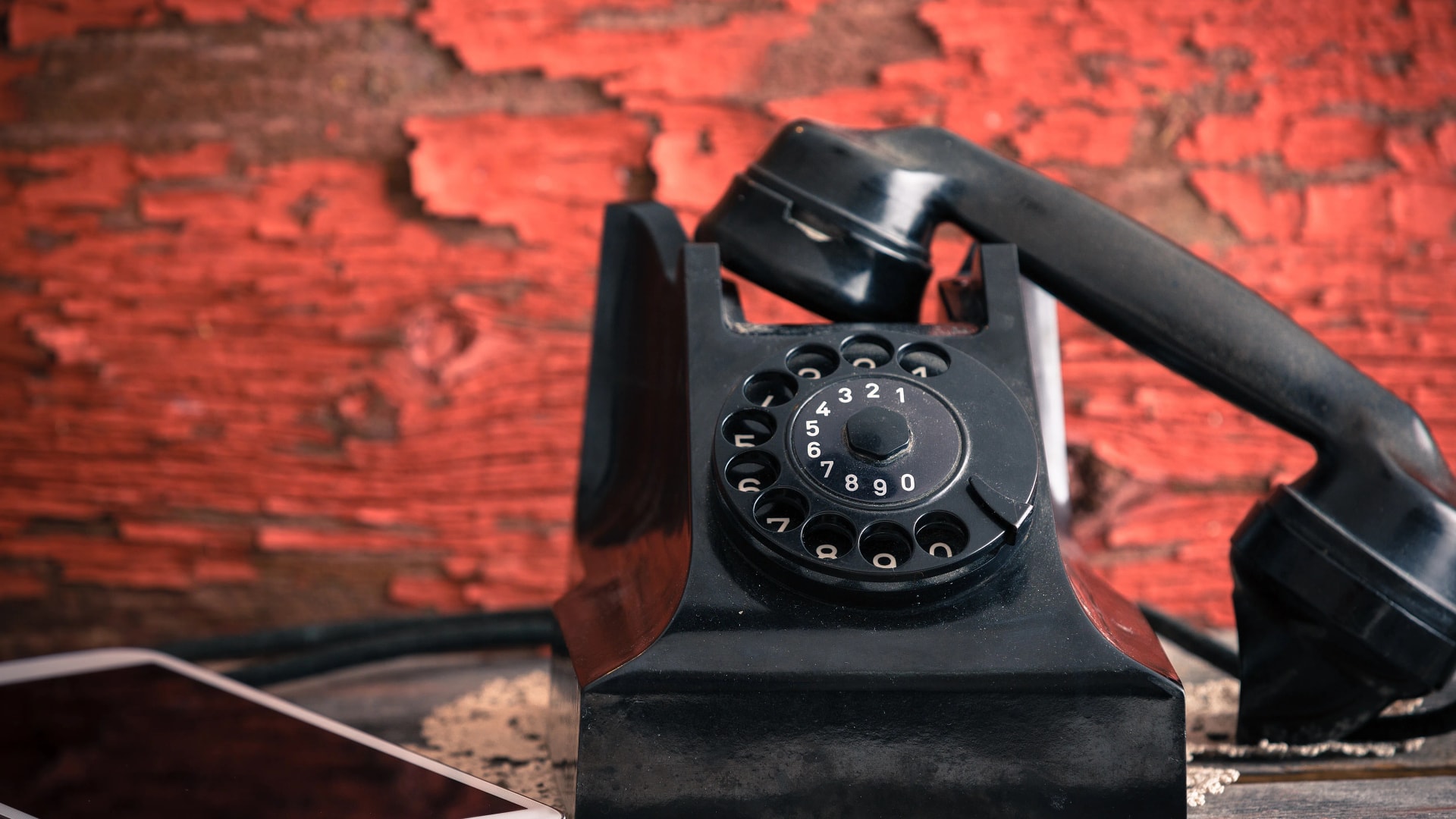 Finnország leállítja az analóg vezetékes telefonálást