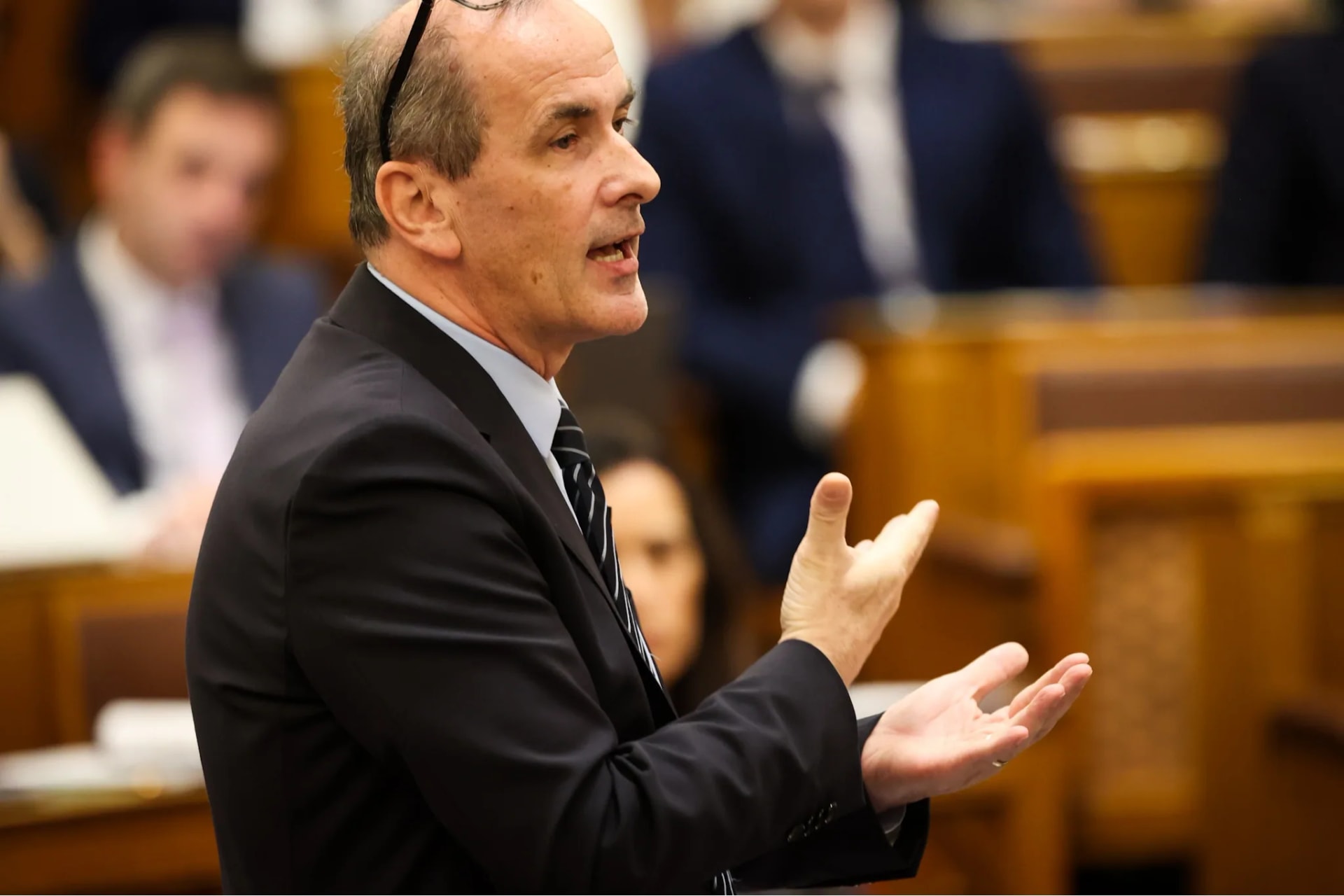 "A hétfői Alaptörvény-módosítás elé"